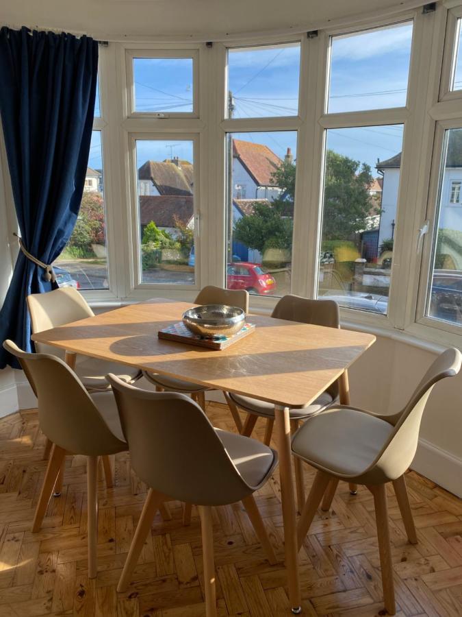 Entire 2 Bed Property, 1 Road Back From The Sea Appartement Worthing