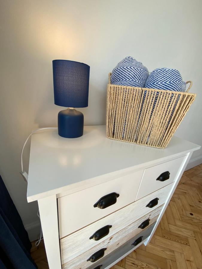 Appartement Entire 2 Bed Property, 1 Road Back From The Sea Worthing